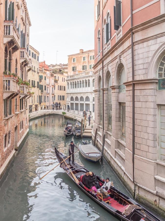 San Marco Square With Canal View By Wonderful Italy Apartment